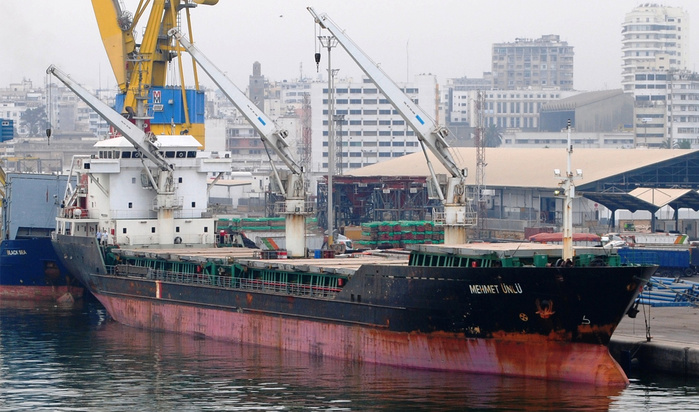 Barcos emblemáticos de la construcción naval española Barcos emblemáticos de la construcción naval española